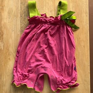 Kickee pants size 3-6 months. Super soft. Great condition. Snap crotch.